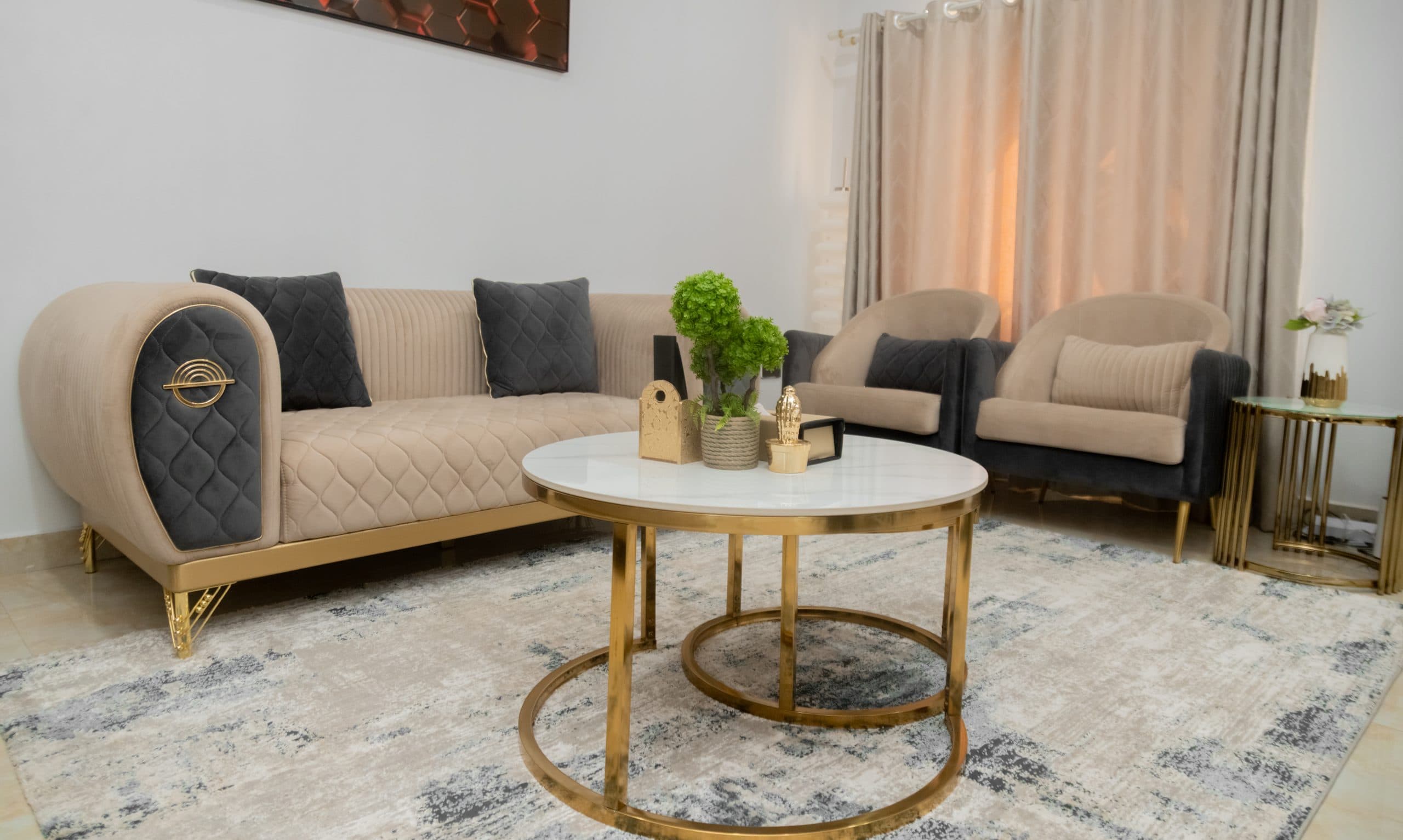 Mulima, Living room